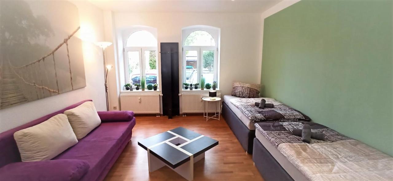 Apartment Fuer Bis Zu 7 Personen Mit Balkon Хальберштадт Экстерьер фото
