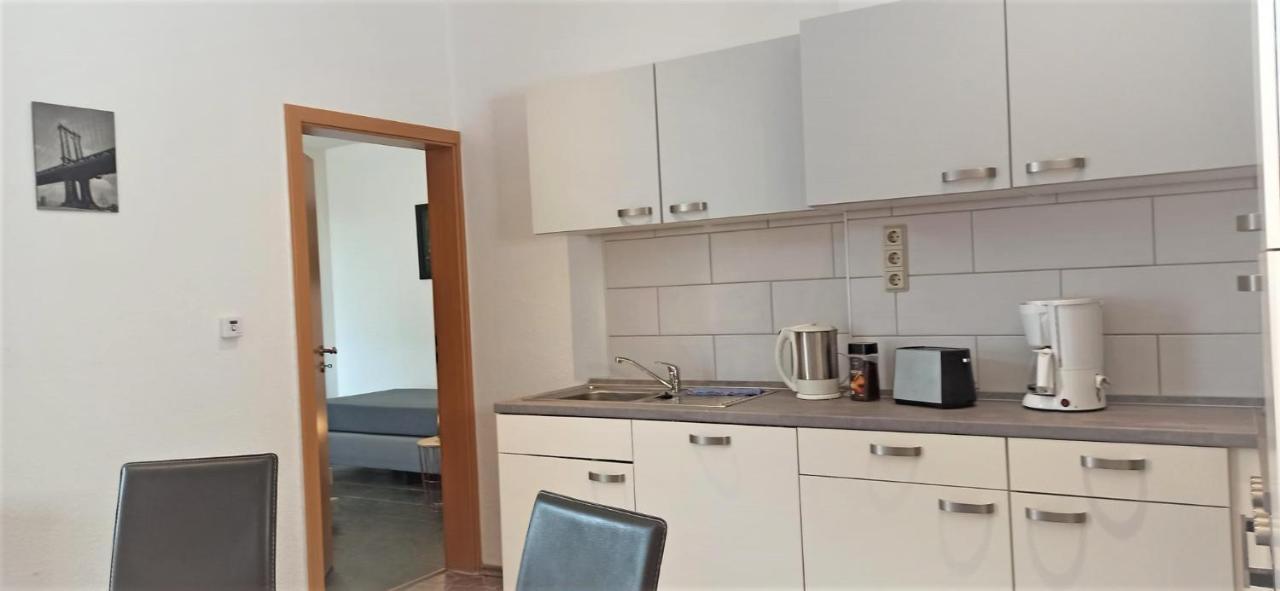 Apartment Fuer Bis Zu 7 Personen Mit Balkon Хальберштадт Экстерьер фото